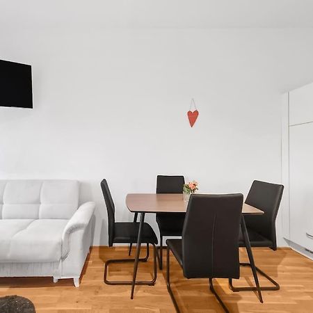 Tabor Strasse Apartment Wien Exteriör bild